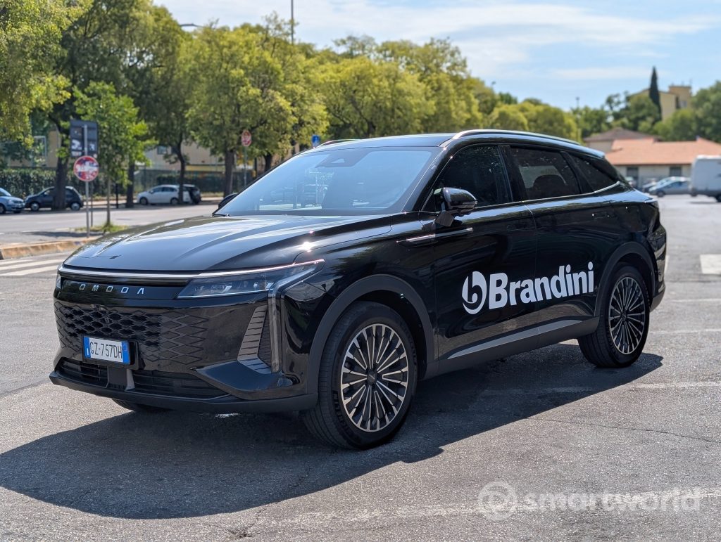 Abbiamo provato la tecnologia di Omoda 9, l’auto che state vedendo sempre di più